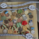 Konvolut DDR Orden Abzeichen Medaillen , Uniform Effekten NVA,selten